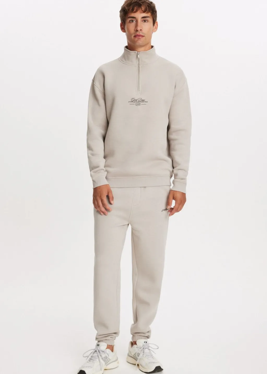 Basics|Broeken<The Sting Brushed cuffed sweatpants grijs
