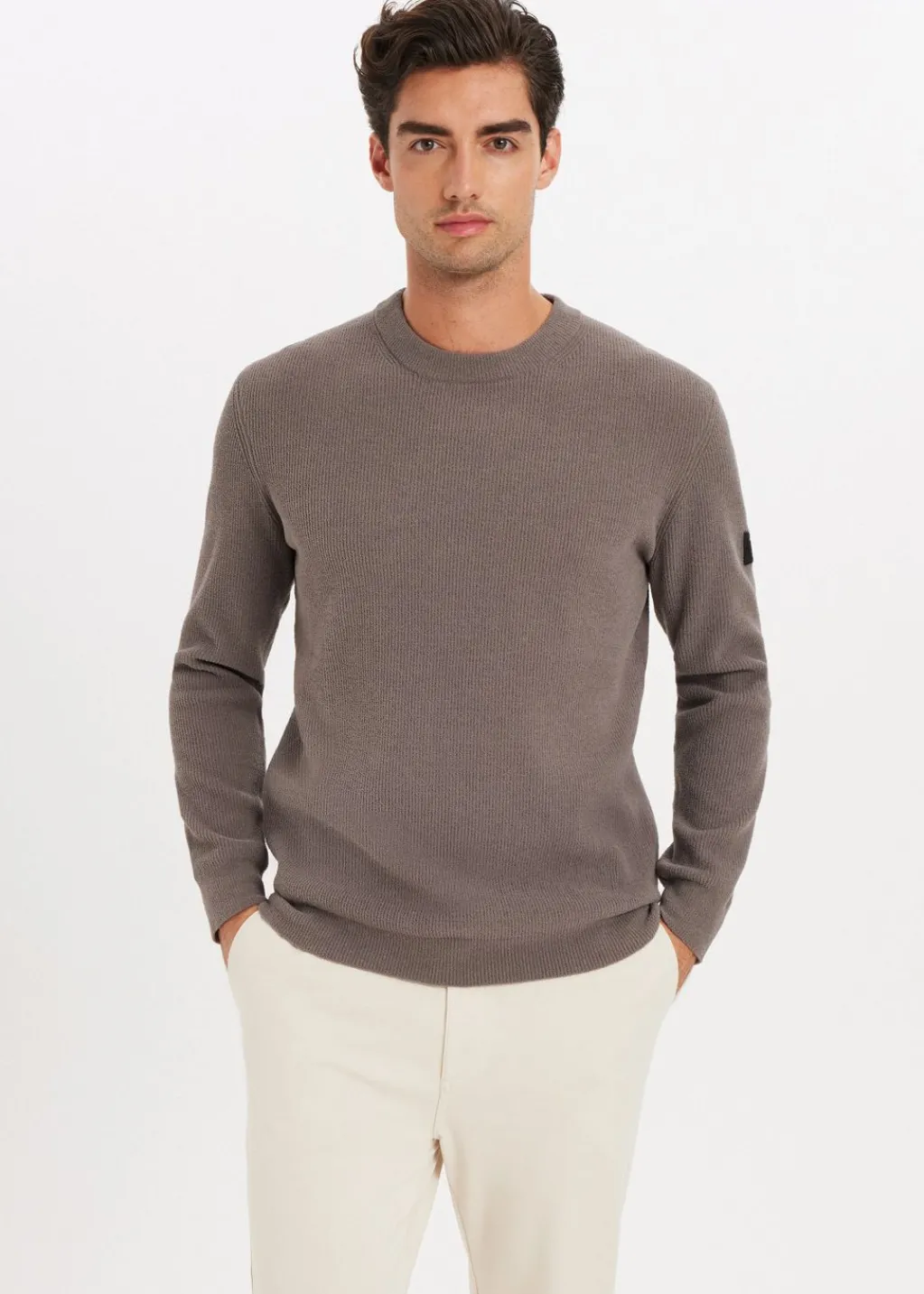 Truien En Vesten<The Sting Chenille trui lichtbruin