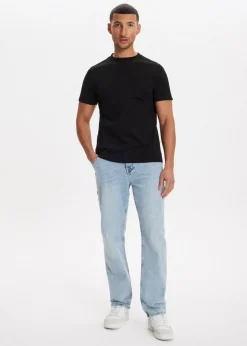 Basics|T-Shirts<The Sting Essential organic t-shirt zwart