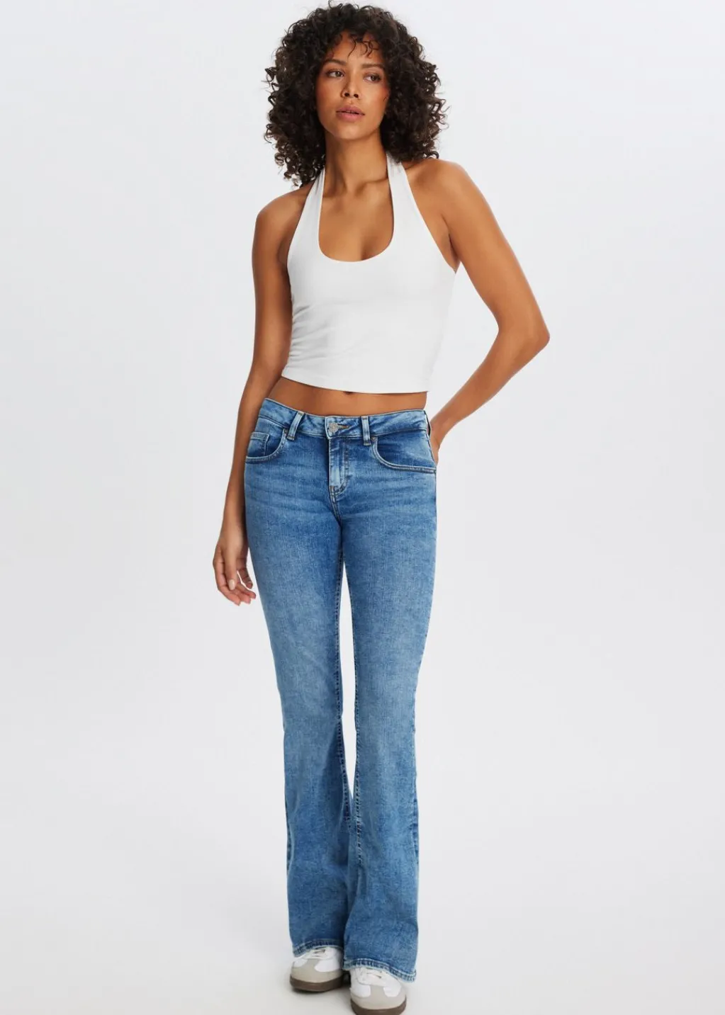 Jeans<The Sting Flared jeans met sterren blauw, used middle
