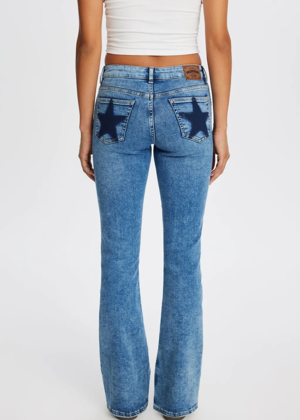 Jeans<The Sting Flared jeans met sterren blauw, used middle