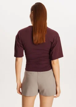 T-Shirts<The Sting Getailleerd t-shirt met plooien bordeaux