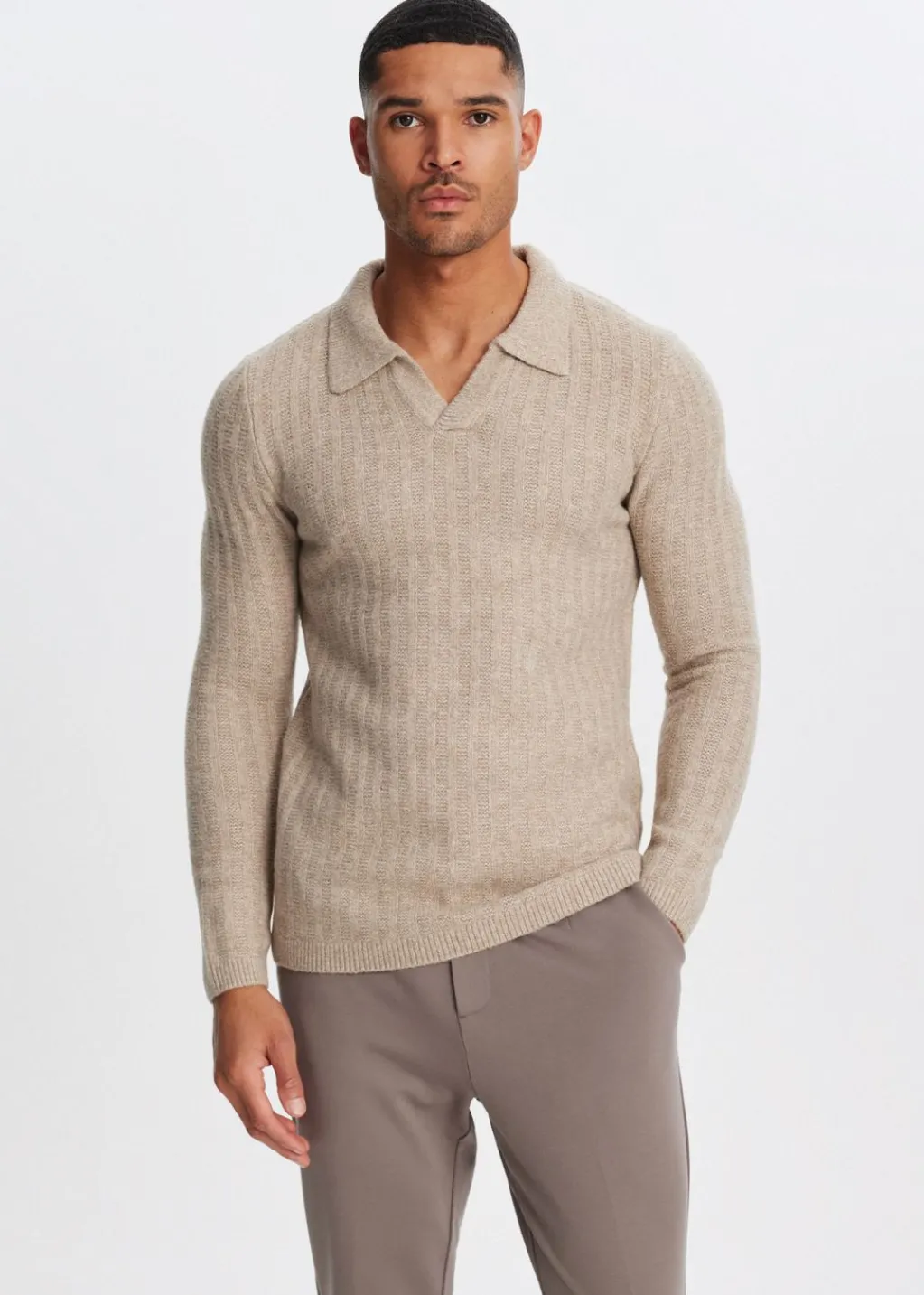 Polo's|Truien En Vesten<The Sting Johnny polo met structuur zand gemêleerd