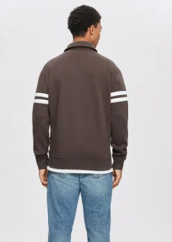 Polo's|Sweaters En Hoodies<The Sting Polo met logo bruin