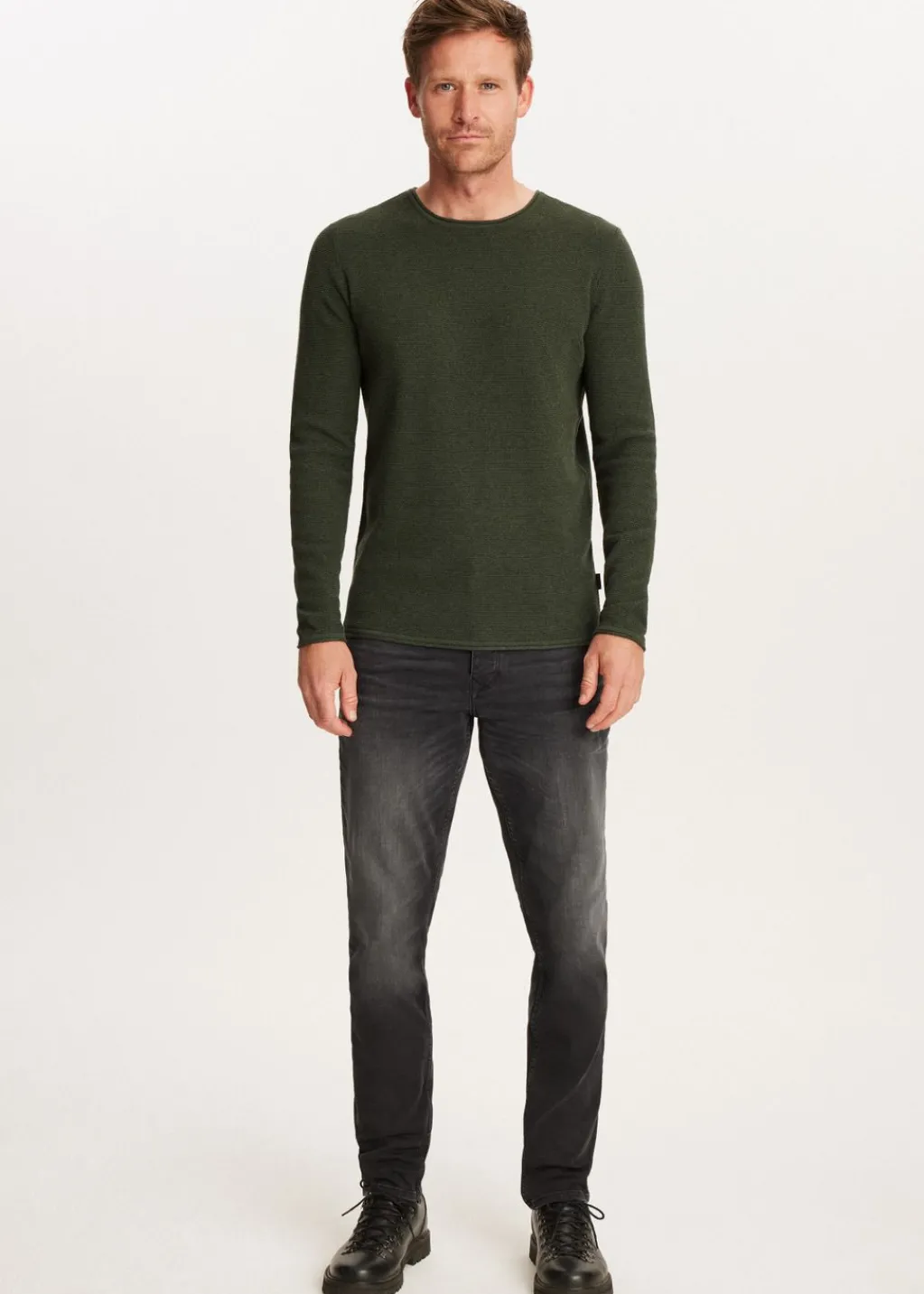 Basics|Truien En Vesten<The Sting Trui melange donkergroen