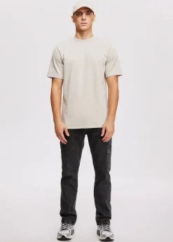 Basics|T-Shirts<The Sting T-shirt basic taupe