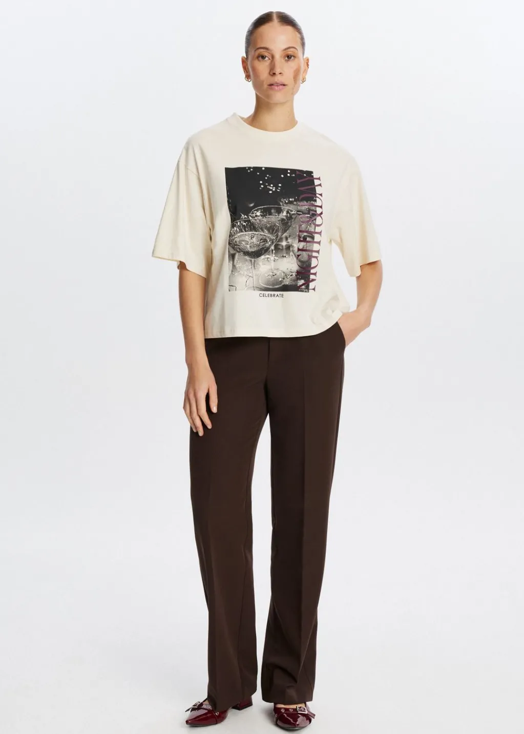 T-Shirts<The Sting T-shirt met foto print kit, donker