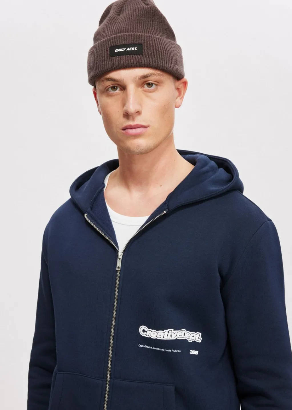 Sweaters En Hoodies|Truien En Vesten<The Sting Vest met print culture donkerblauw